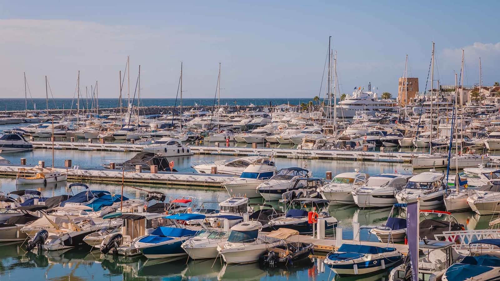 4 chambre Penthouse à vendre à Puerto Banus - 3 750 000 € (Ref: 8114213)