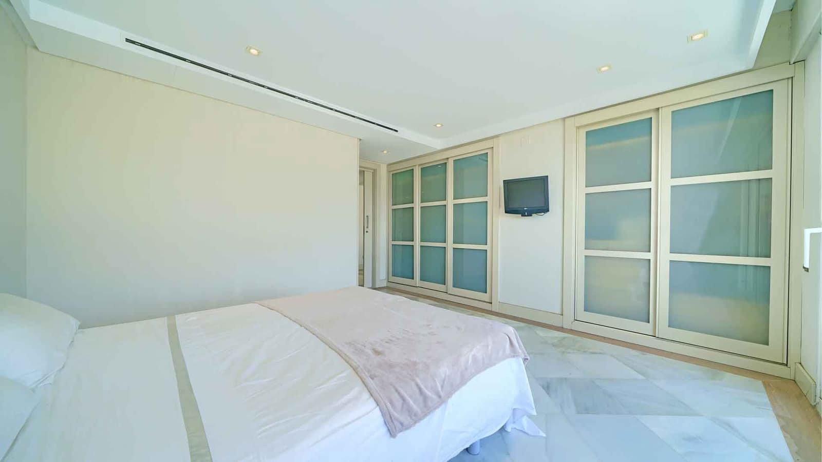 2 quarto Apartamento para venda em Marbella com piscina - 1 600 000 € (Ref: 8165760)