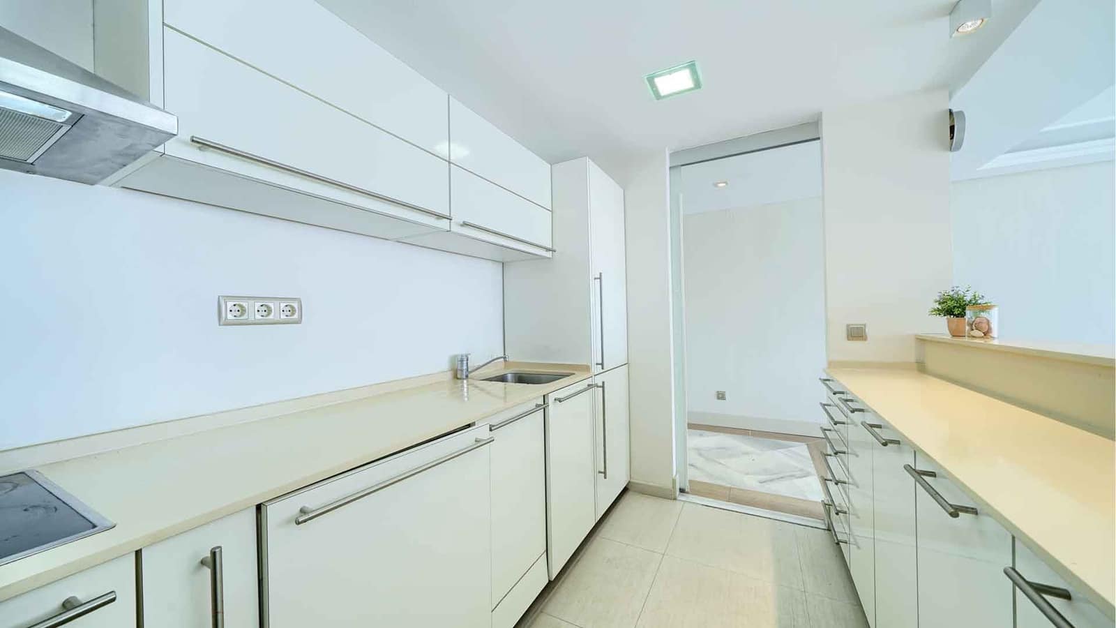 2 quarto Apartamento para venda em Marbella com piscina - 1 600 000 € (Ref: 8165760)