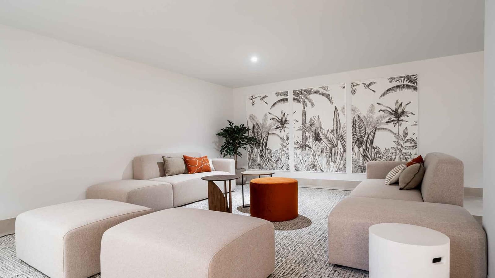 4 soveværelse Villa til salg i Estepona med swimmingpool - € 1.995.000 (Ref: 8201802)