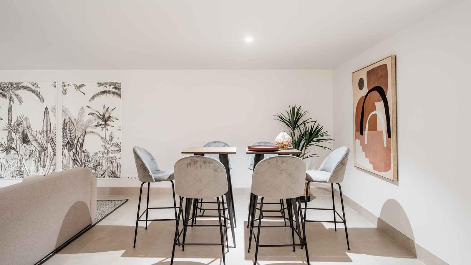 4 soveværelse Villa til salg i Estepona med swimmingpool - € 1.995.000 (Ref: 8201802)