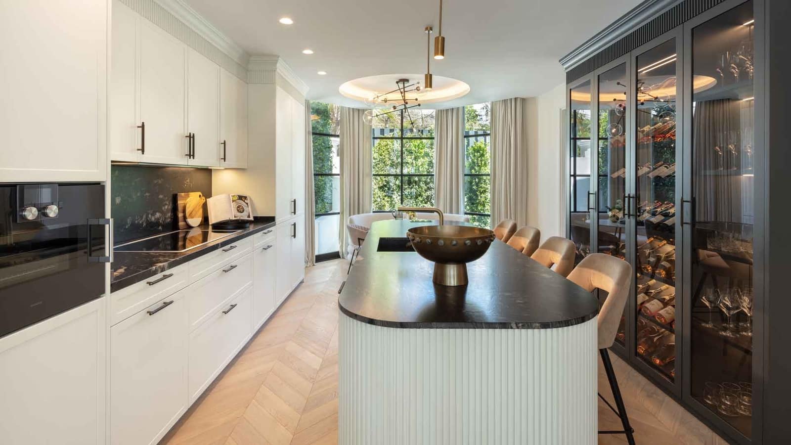 6 sypialnia Willa na sprzedaż w Golden Mile z basenem - 14 500 000 € (Ref: 8250221)