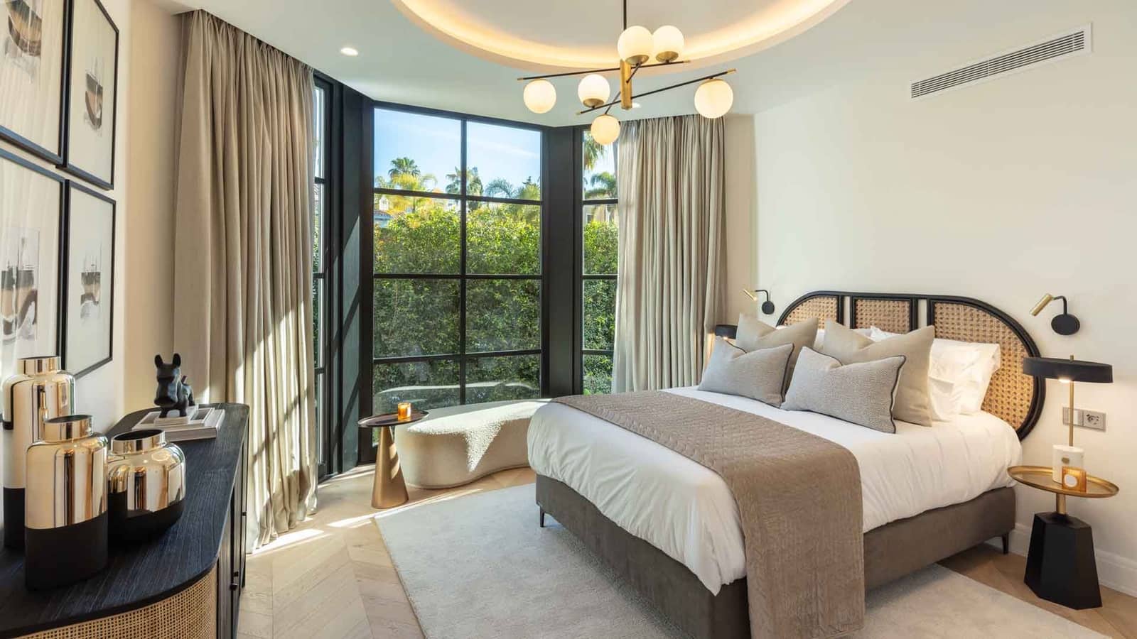 6 sypialnia Willa na sprzedaż w Golden Mile z basenem - 14 500 000 € (Ref: 8250221)