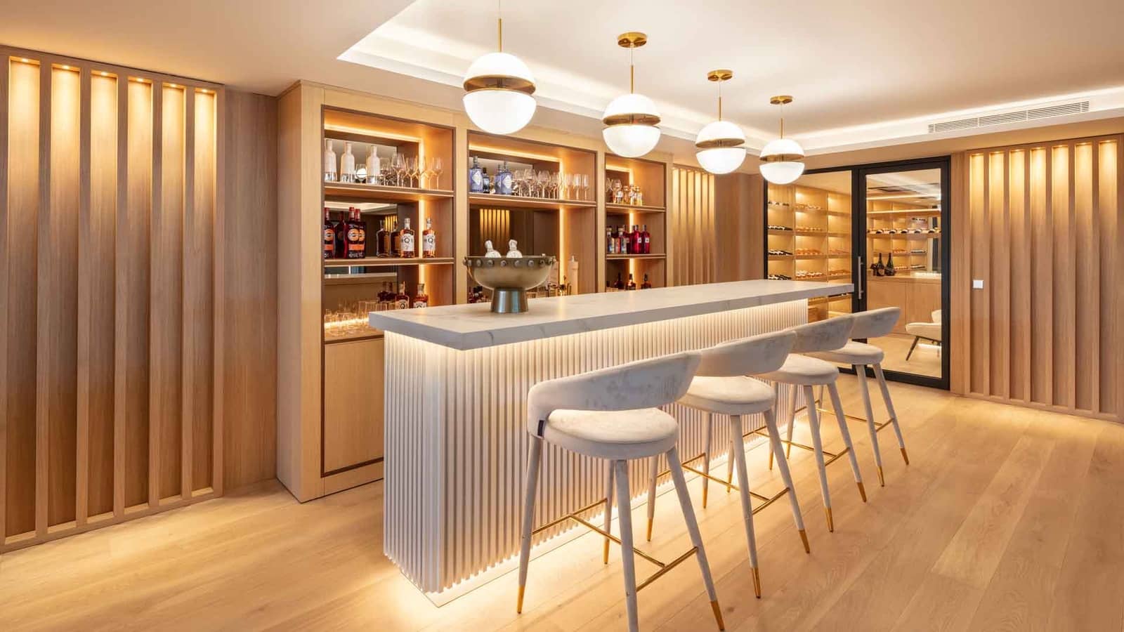 6 sypialnia Willa na sprzedaż w Golden Mile z basenem - 14 500 000 € (Ref: 8250221)