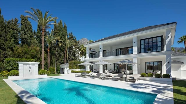 6 soverom Villa til salgs i Sierra Blanca, Marbella med svømmebasseng - € 14 500 000 (Ref: 8250221)