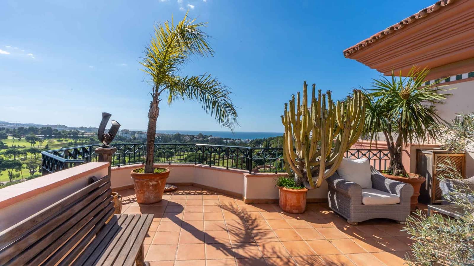 4 soverom Penthouse til salgs i Marbella med svømmebasseng - € 2 490 000 (Ref: 8310652)