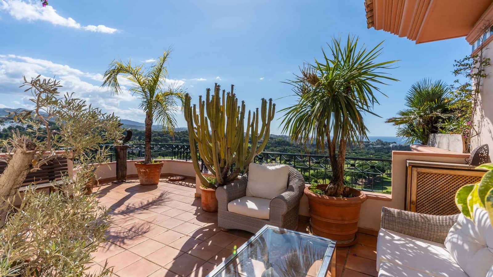 4 soverom Penthouse til salgs i Marbella med svømmebasseng - € 2 490 000 (Ref: 8310652)