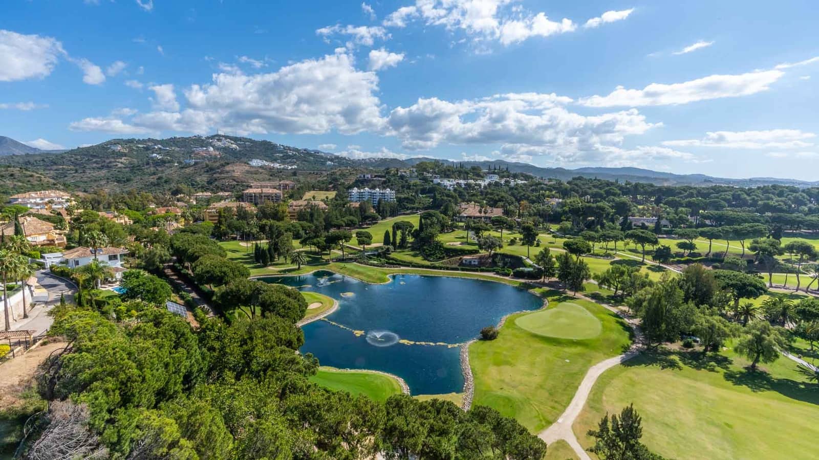 4 soverom Penthouse til salgs i Marbella med svømmebasseng - € 2 490 000 (Ref: 8310652)