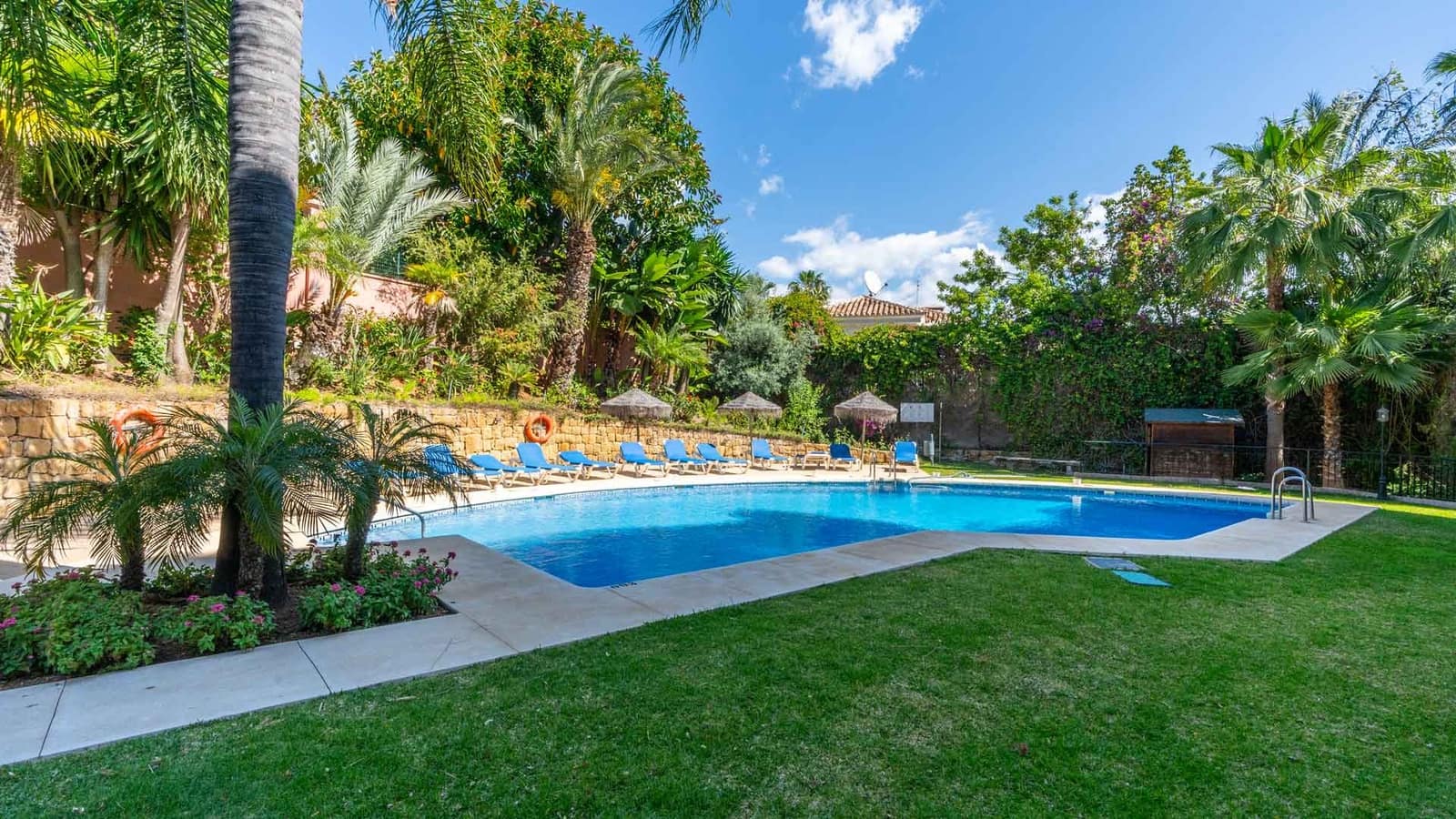 4 soverom Penthouse til salgs i Marbella med svømmebasseng - € 2 490 000 (Ref: 8310652)