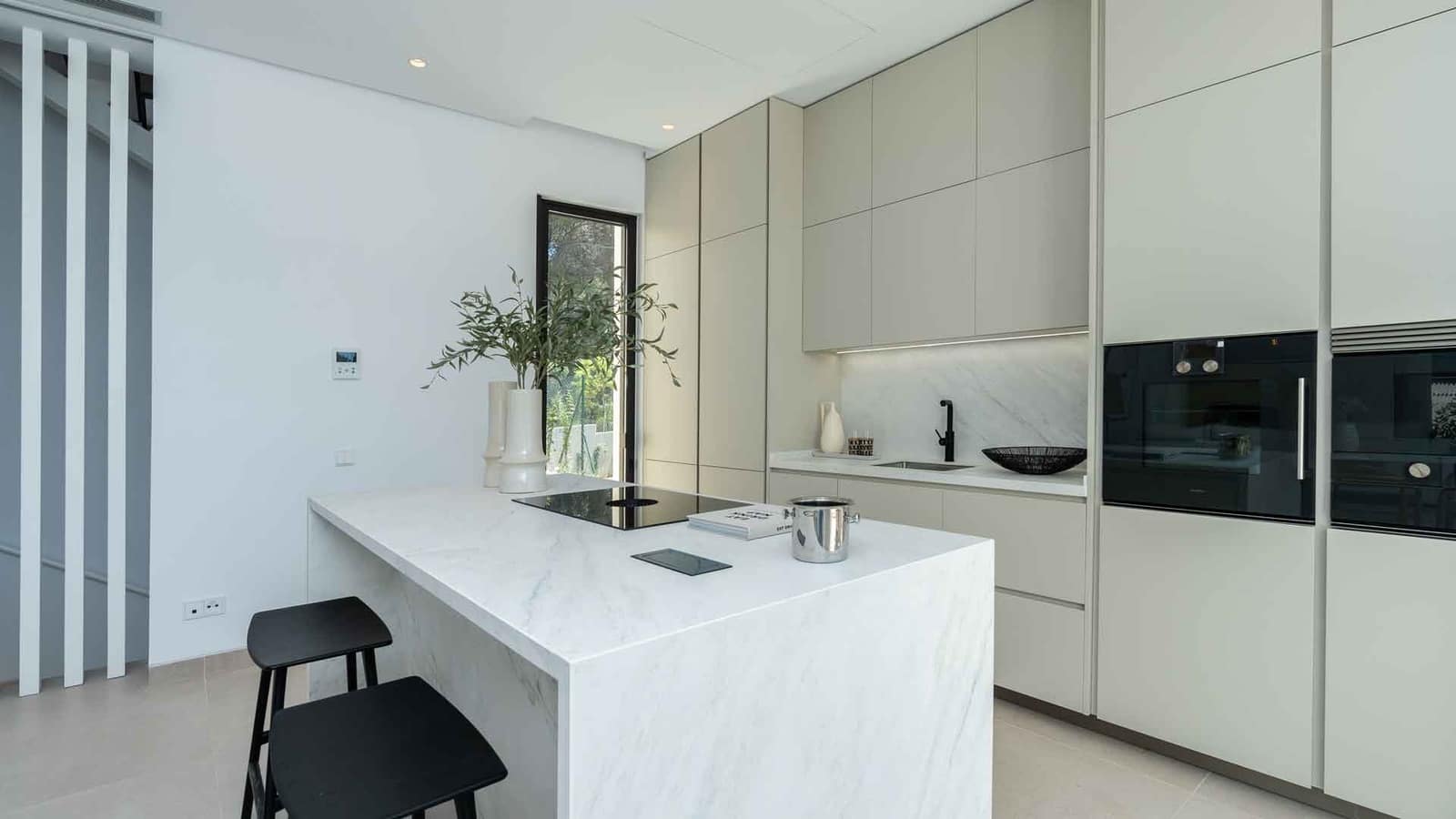 4 quarto Moradia para venda em Marbella com piscina - 4 500 000 € (Ref: 8331473)