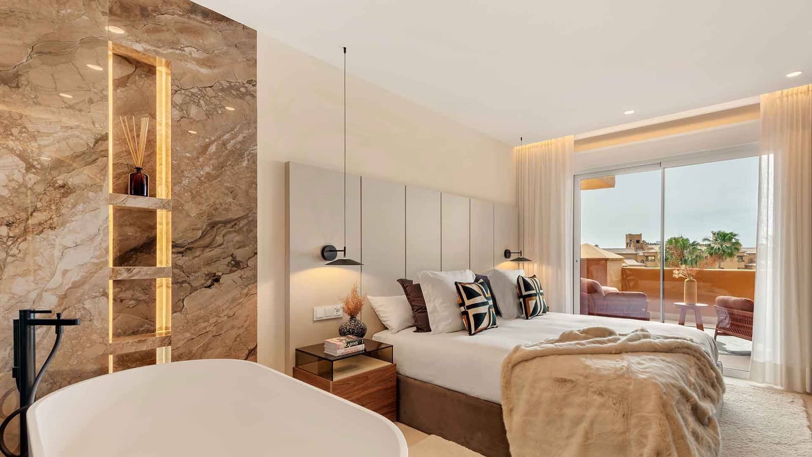 3 soverom Leilighet til salgs i Estepona med svømmebasseng - € 2 395 000 (Ref: 8342980)