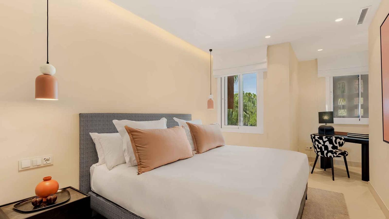 3 soverom Leilighet til salgs i Estepona med svømmebasseng - € 2 395 000 (Ref: 8342980)