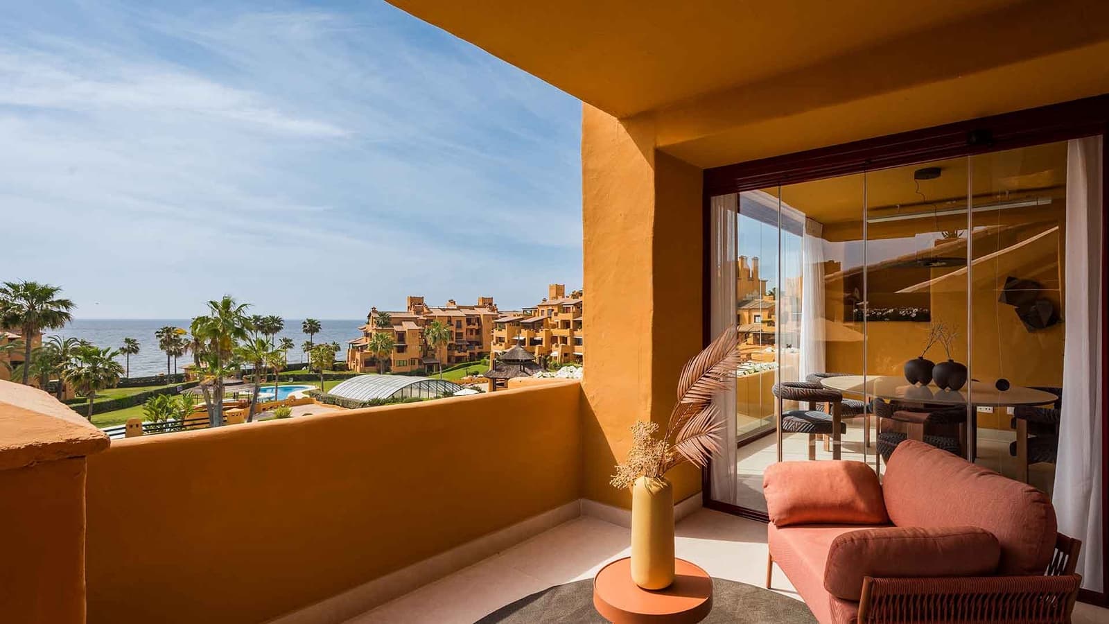 3 soverom Leilighet til salgs i Estepona med svømmebasseng - € 2 395 000 (Ref: 8342980)