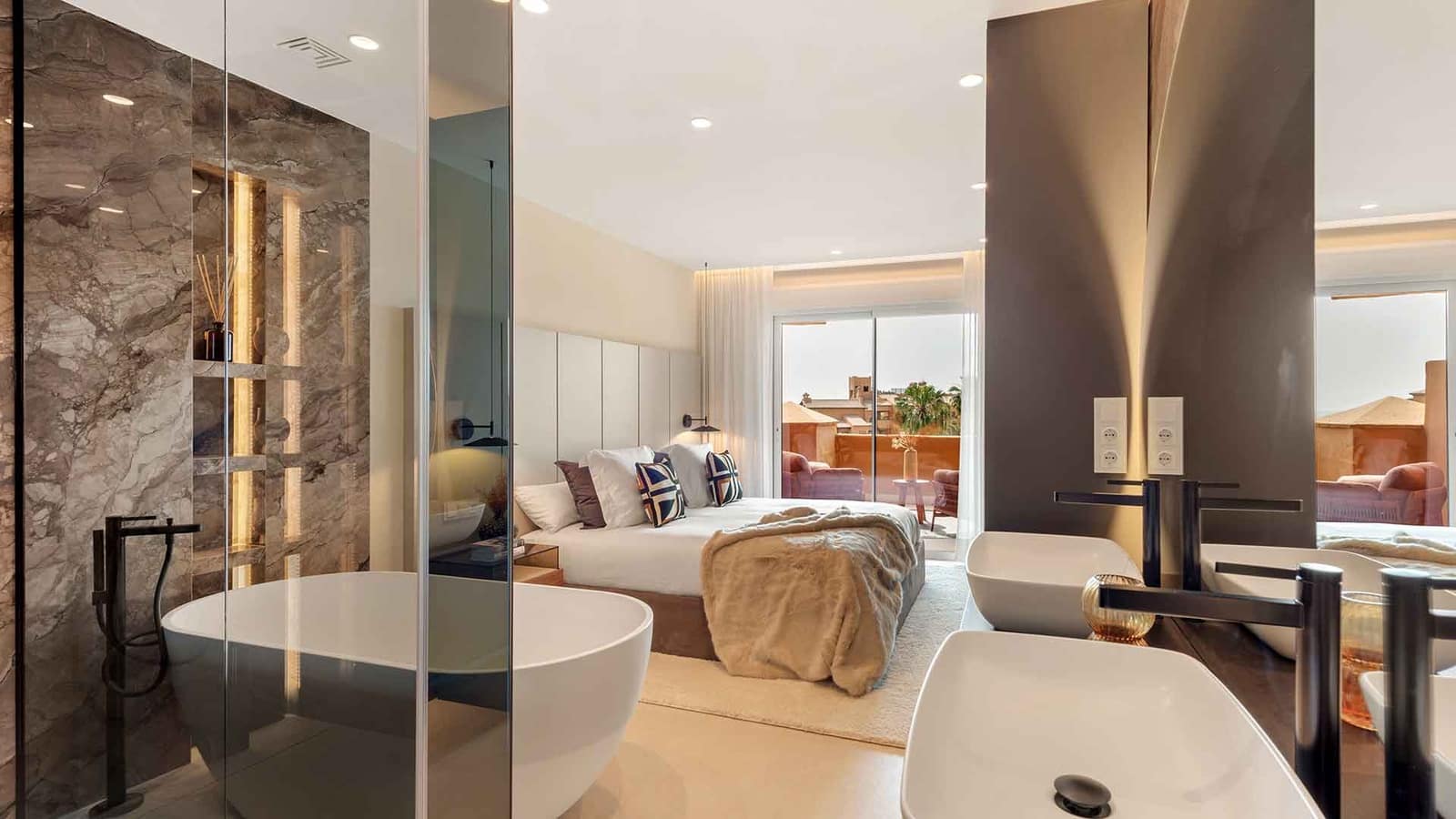 3 soverom Leilighet til salgs i Estepona med svømmebasseng - € 2 395 000 (Ref: 8342980)