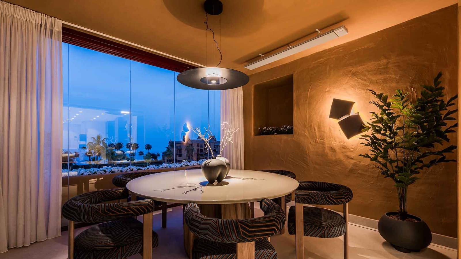 3 soverom Leilighet til salgs i Estepona med svømmebasseng - € 2 395 000 (Ref: 8342980)