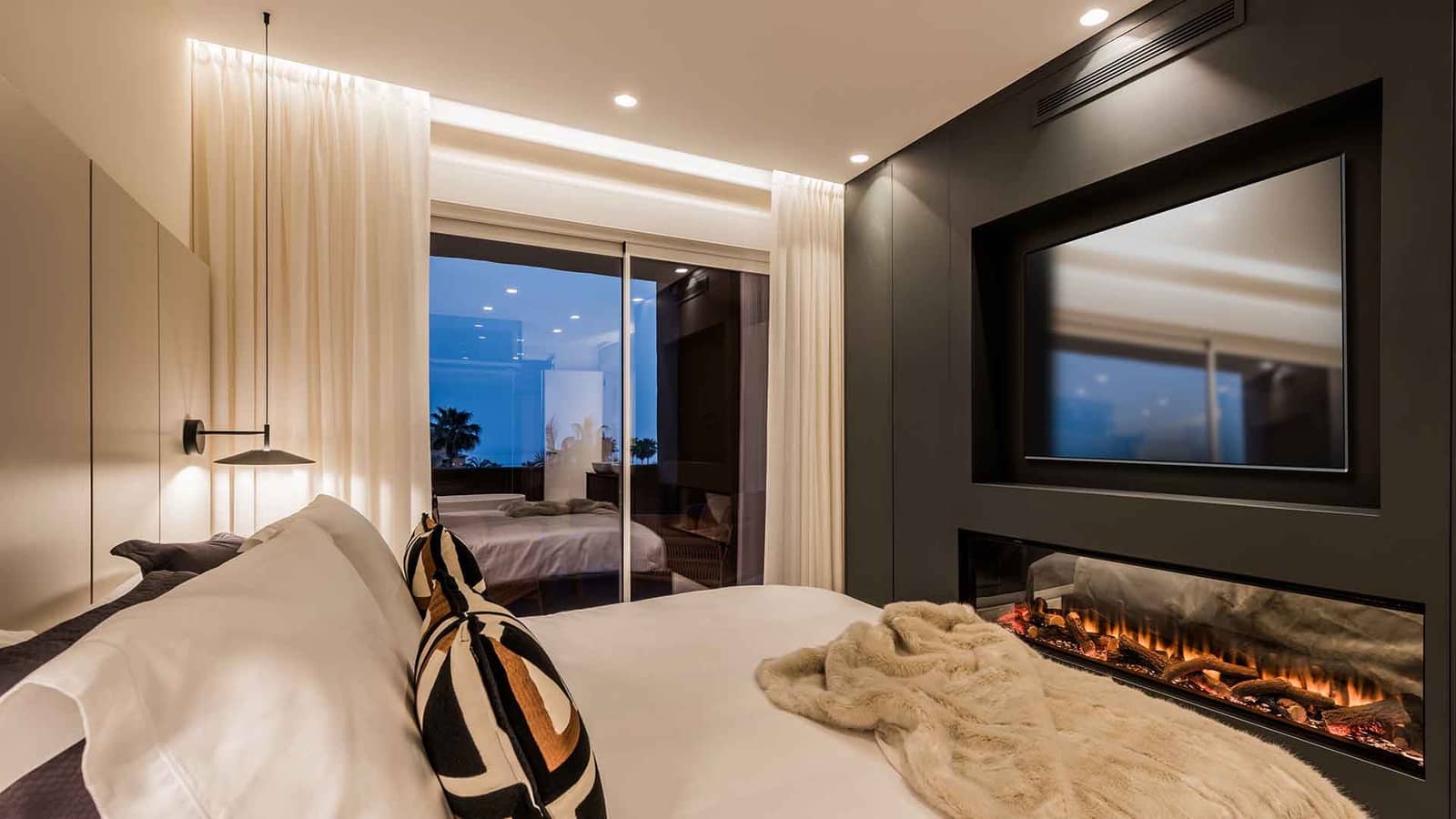 3 soverom Leilighet til salgs i Estepona med svømmebasseng - € 2 395 000 (Ref: 8342980)