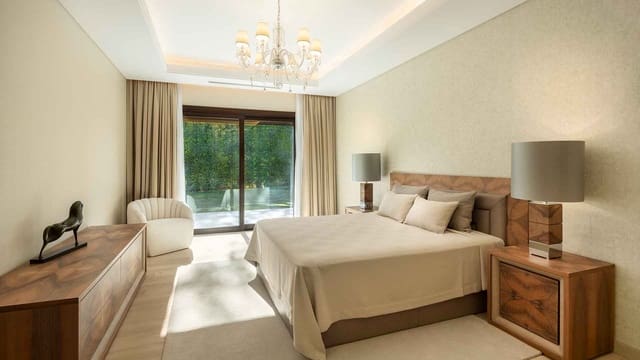 5 sypialnia Willa na sprzedaż w Nueva Andalucía Centro, Marbella z basenem - 7 500 000 € (Ref: 8363029)