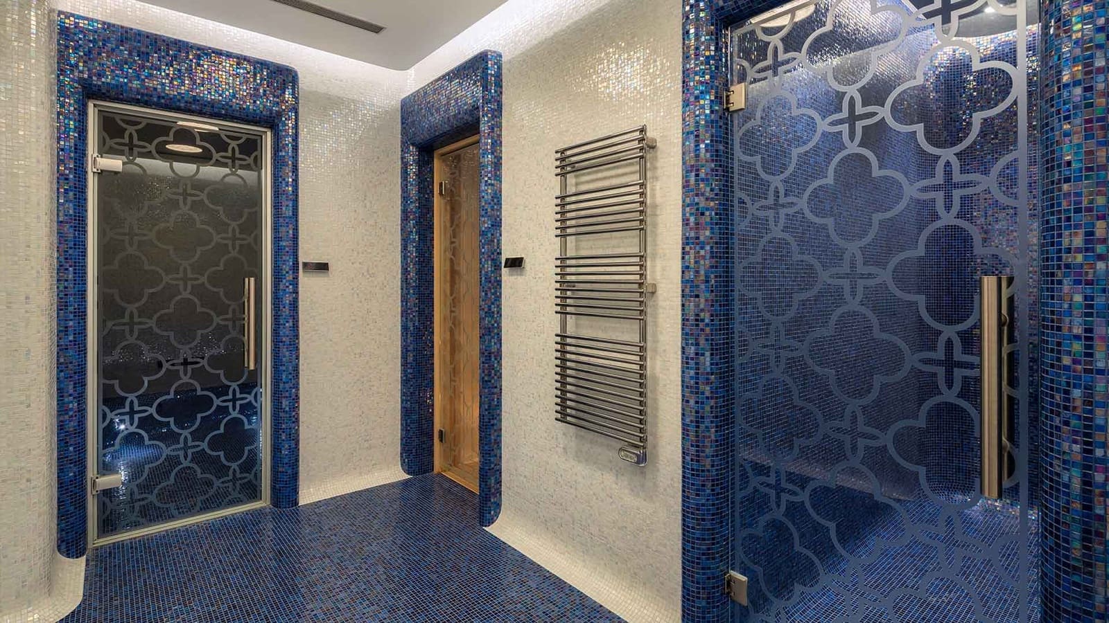 5 soveværelse Villa til salg i Nueva Andalucia med swimmingpool - € 7.500.000 (Ref: 8363029)