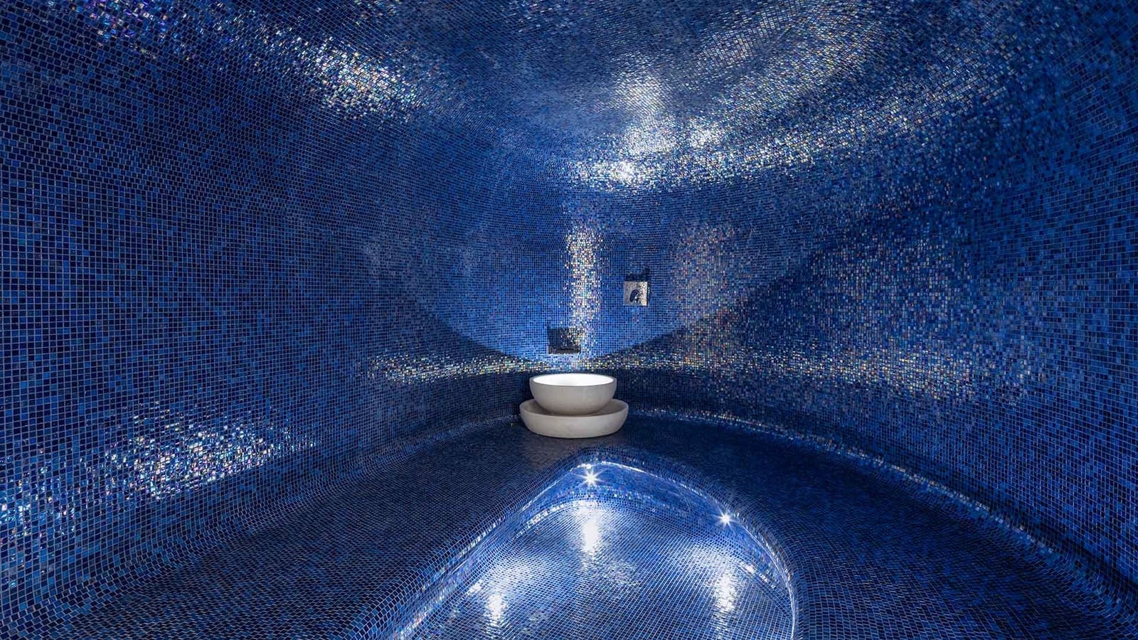 5 soveværelse Villa til salg i Nueva Andalucia med swimmingpool - € 7.500.000 (Ref: 8363029)