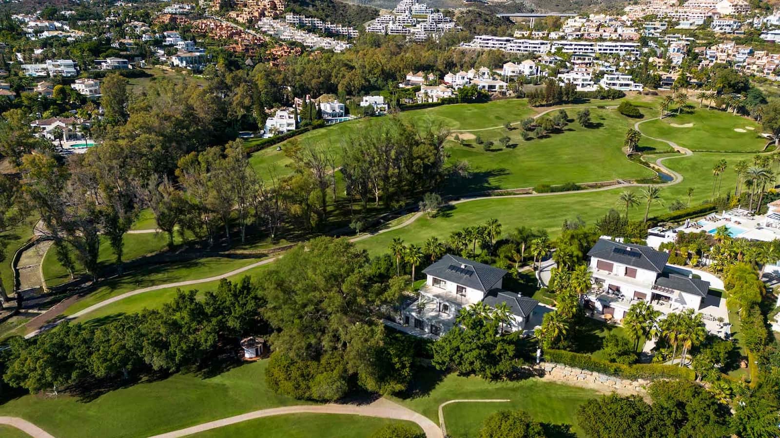 5 soveværelse Villa til salg i Nueva Andalucia med swimmingpool - € 7.500.000 (Ref: 8363029)