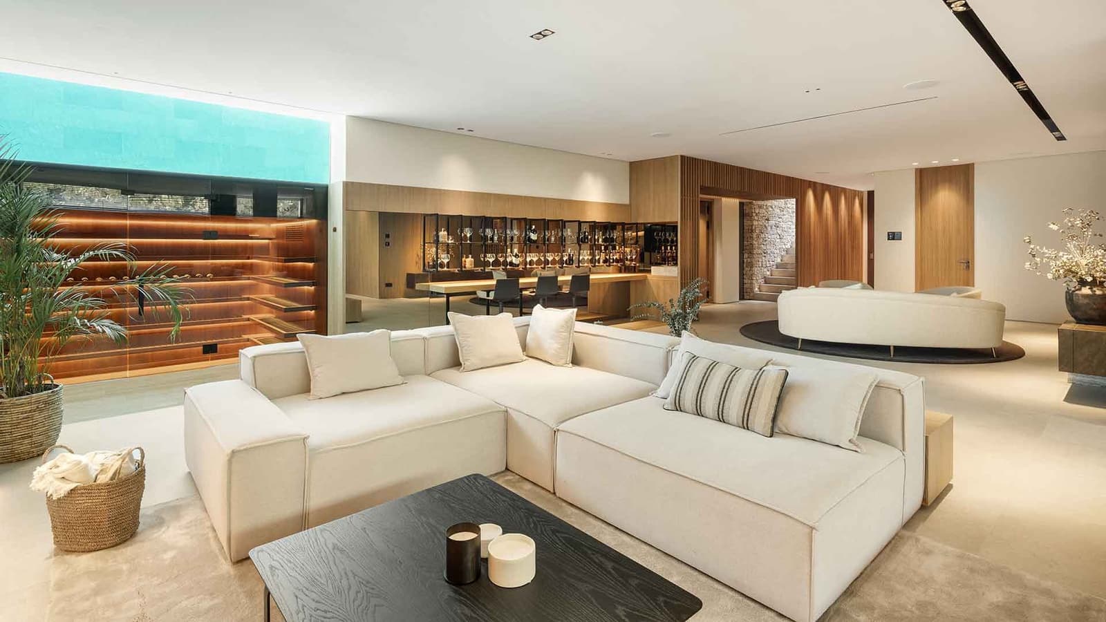 5 soveværelse Villa til salg i Nueva Andalucia med swimmingpool - € 6.950.000 (Ref: 8365836)