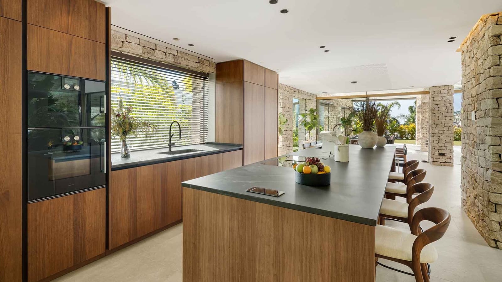 5 soveværelse Villa til salg i Nueva Andalucia med swimmingpool - € 6.950.000 (Ref: 8365836)