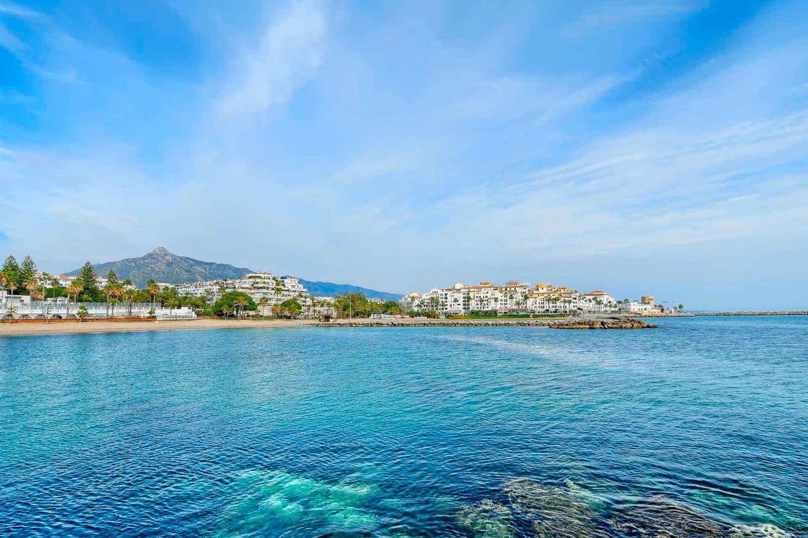 5 soveværelse Villa til salg i Nueva Andalucia med swimmingpool - € 6.950.000 (Ref: 8365836)