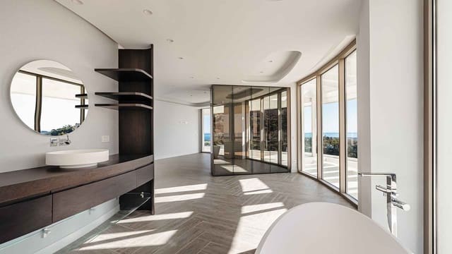 Apartamento de 3 habitaciones en Benahavís pueblo, Benahavís en venta con piscina - 3.500.000 € (Ref: 8367232)