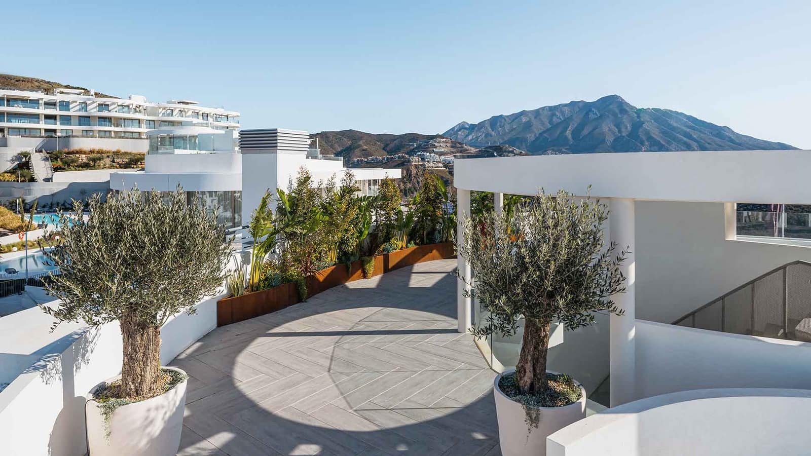 3 soveværelse Penthouse til salg i Benahavis med swimmingpool - € 4.300.000 (Ref: 8367233)