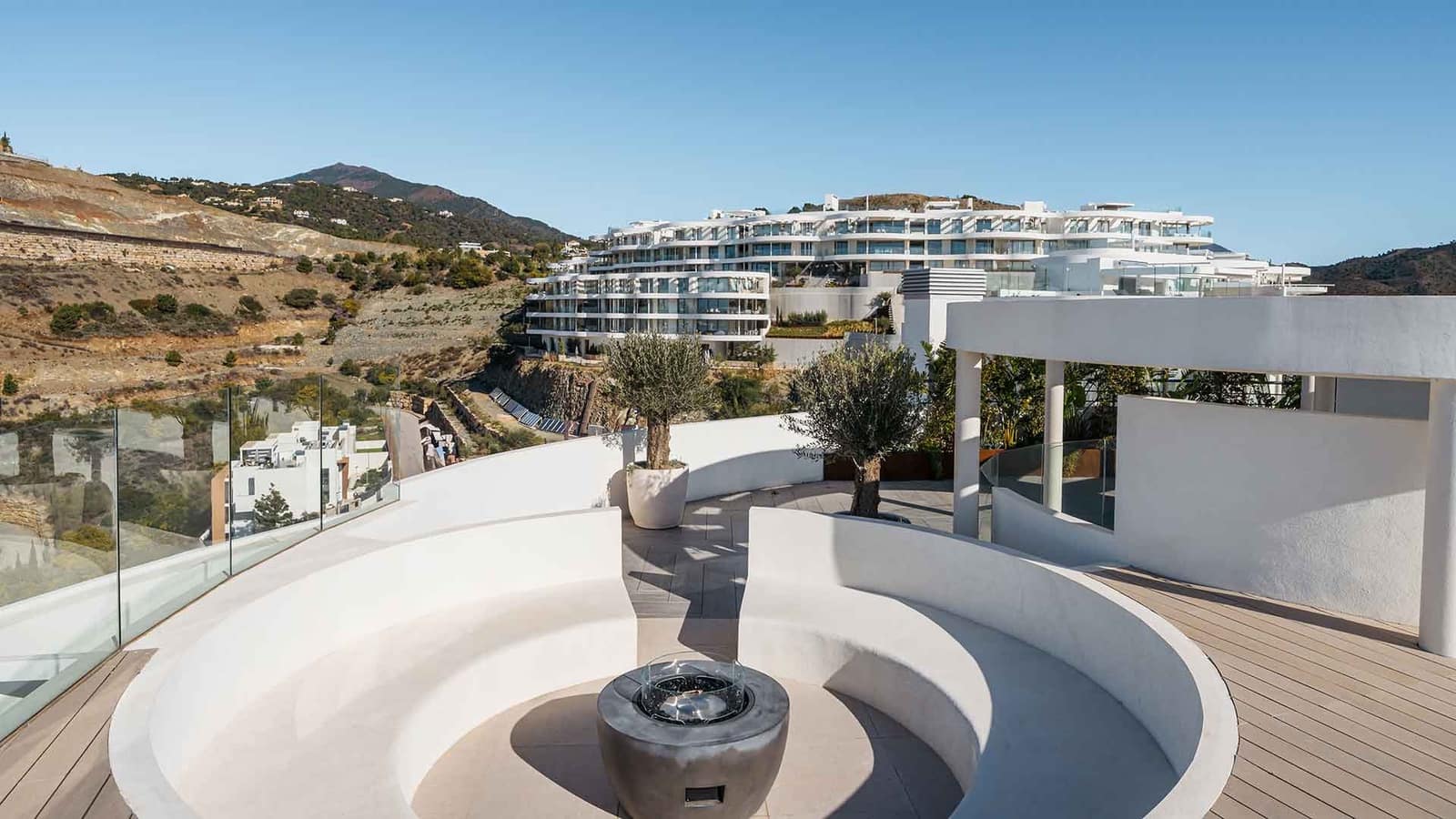 3 soveværelse Penthouse til salg i Benahavis med swimmingpool - € 4.300.000 (Ref: 8367233)
