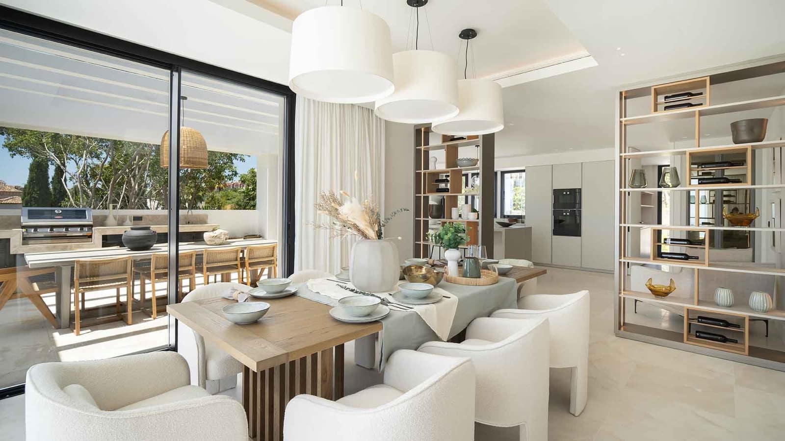 8 soverom Villa til salgs i Benahavis med svømmebasseng - € 10 900 000 (Ref: 8389260)