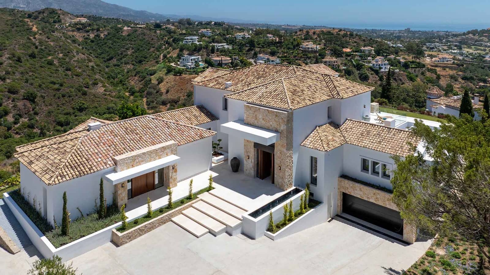 8 soverom Villa til salgs i Benahavis med svømmebasseng - € 10 900 000 (Ref: 8389260)