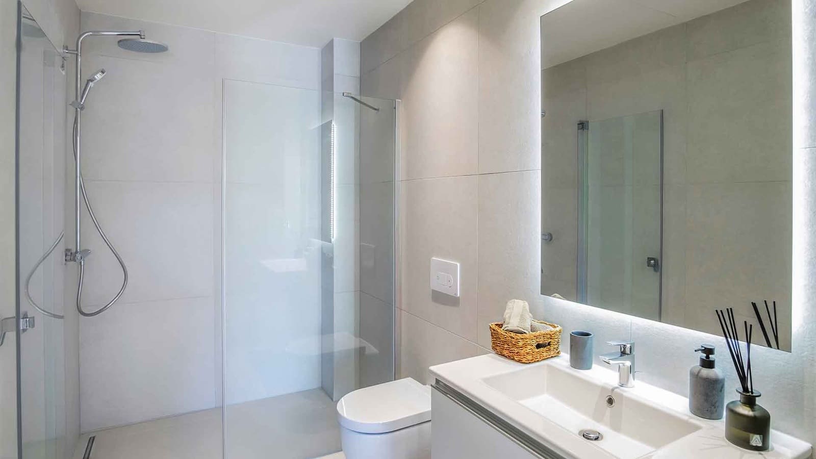 4 soveværelse Villa til salg i Estepona med swimmingpool - € 4.500.000 (Ref: 8417858)