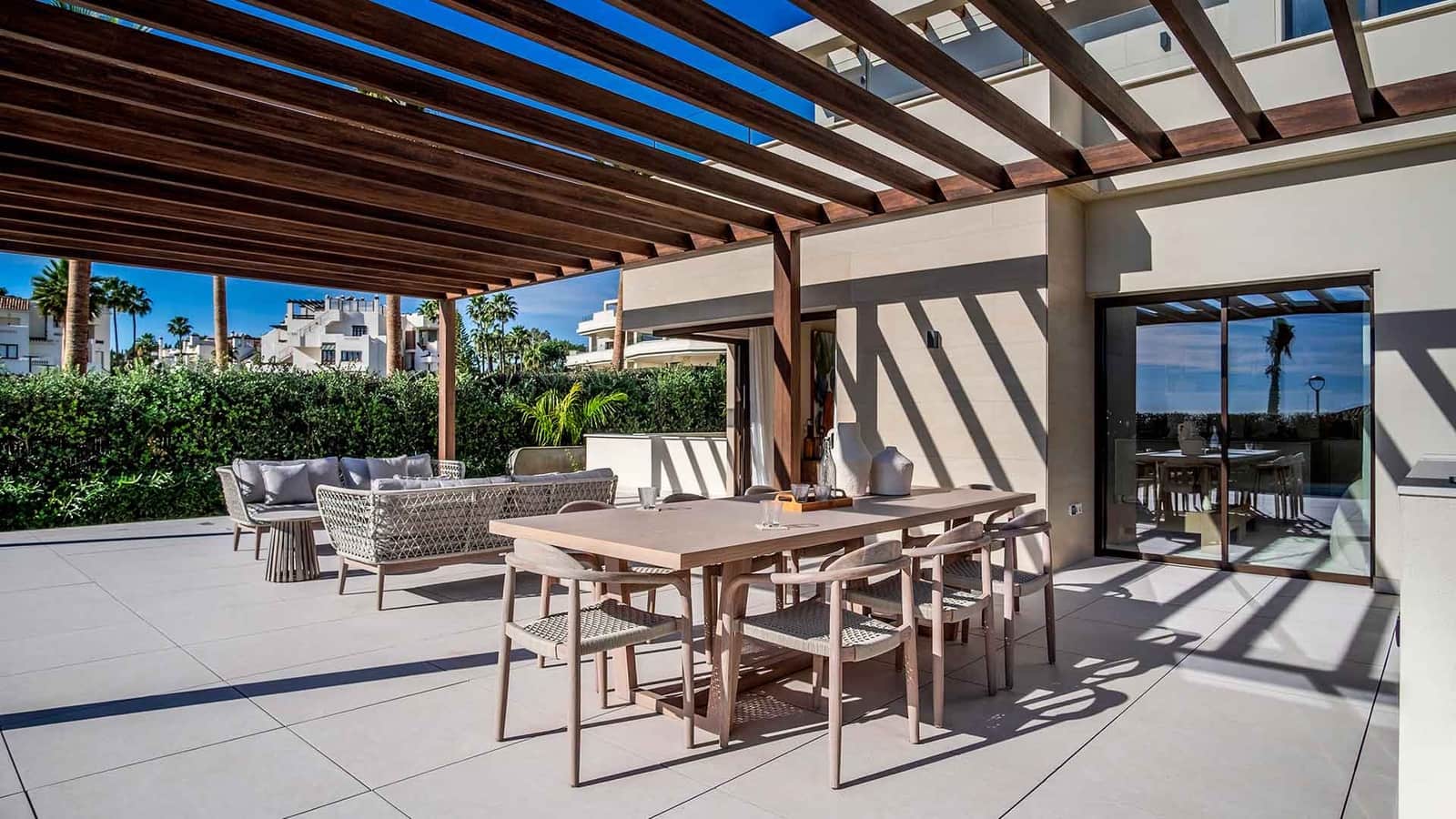 4 soveværelse Villa til salg i Estepona med swimmingpool - € 4.500.000 (Ref: 8417858)