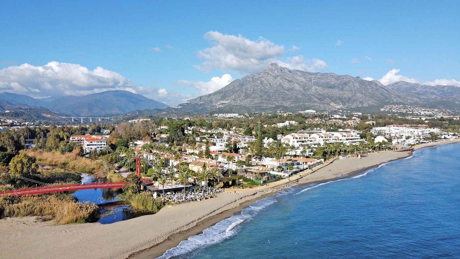 5 soveværelse Villa til salg i Atalaya de Rio Verde med swimmingpool - € 2.700.000 (Ref: 8463869)