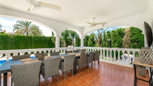 5 camera da letto Villa in vendita in Atalaya de Rio Verde, Marbella con piscina - 2.700.000 € (Rif: 8463869)