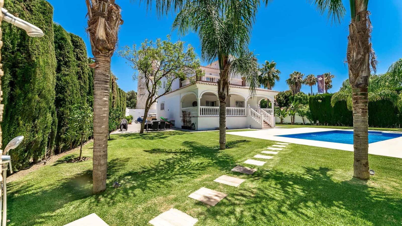 5 soveværelse Villa til salg i Atalaya de Rio Verde med swimmingpool - € 2.700.000 (Ref: 8463869)
