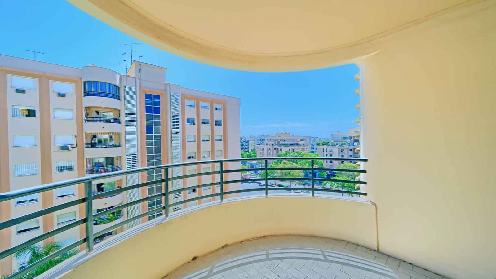 3 soverom Leilighet til salgs i Marbella med svømmebasseng - € 575 000 (Ref: 8473979)