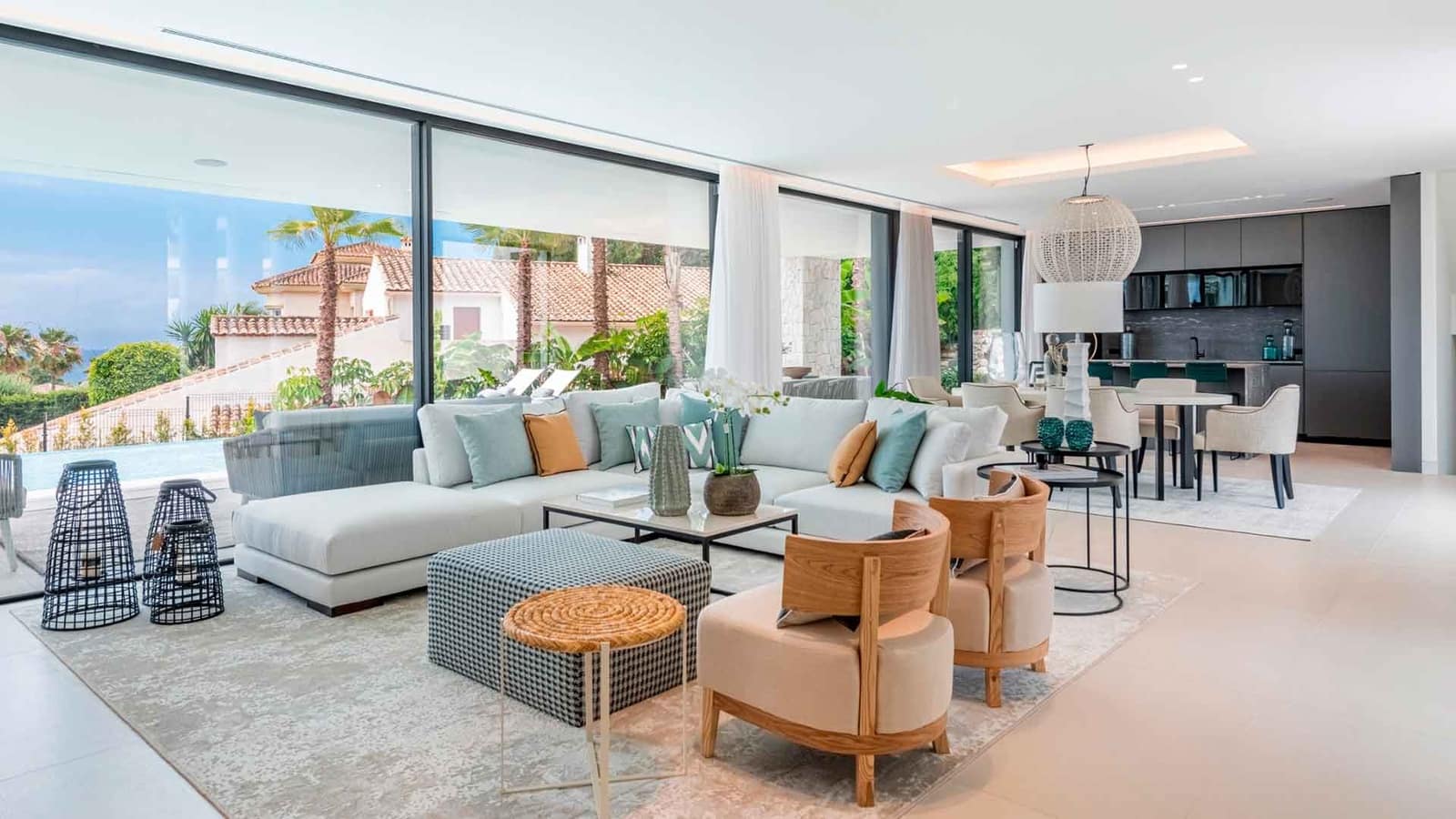 5 soveværelse Villa til salg i Carib Playa med swimmingpool - € 3.590.000 (Ref: 8487818)