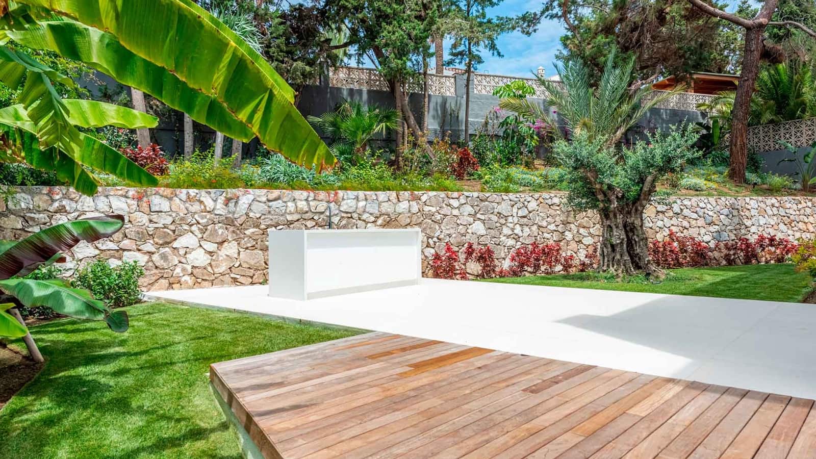 5 soveværelse Villa til salg i Carib Playa med swimmingpool - € 3.590.000 (Ref: 8487818)