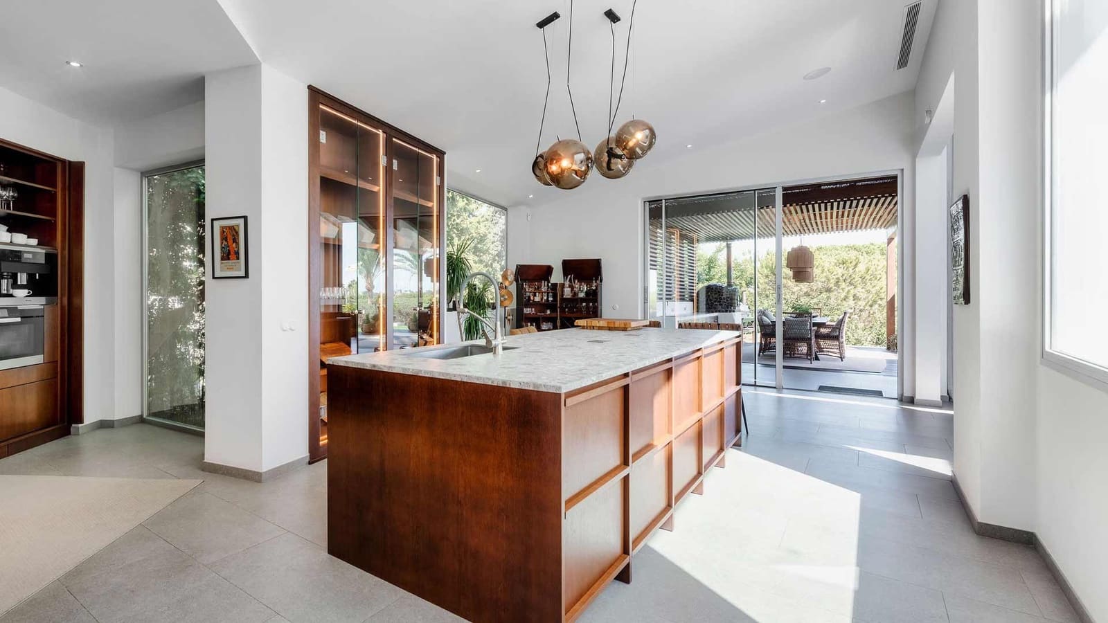 5 chambre Villa/Maison à vendre à Nueva Andalucia avec piscine - 4 395 000 € (Ref: 8534003)