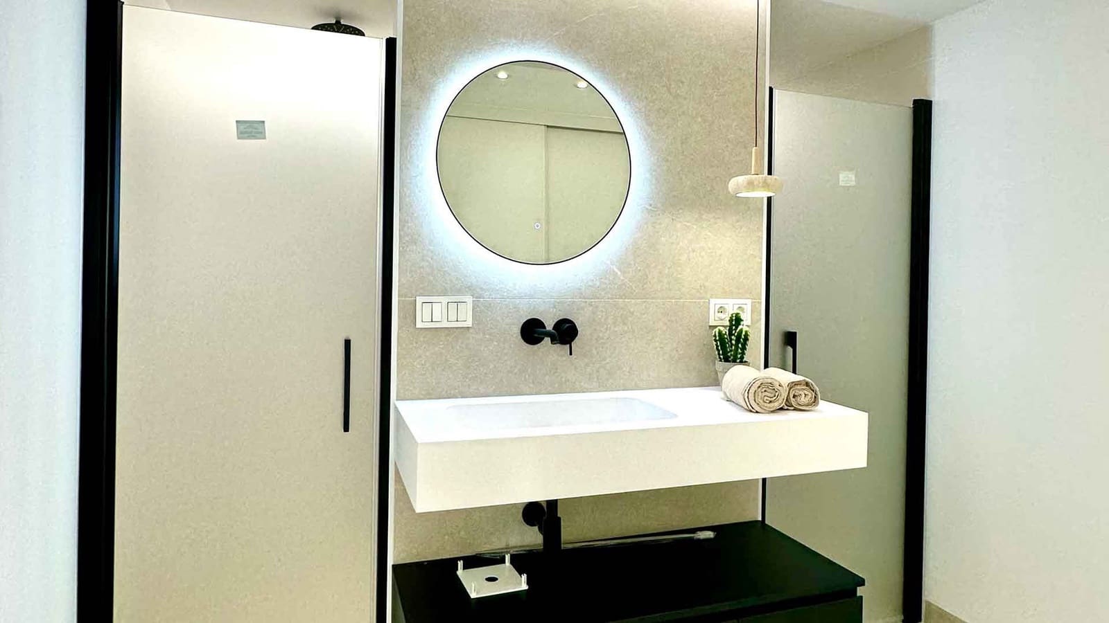 2 soverom Leilighet til salgs i Marbella med svømmebasseng - € 850 000 (Ref: 8576691)