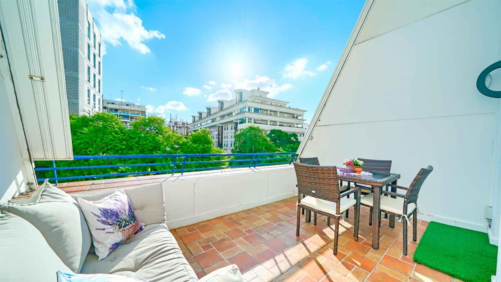 2 sovrum Lägenhet till salu i Marbella med pool - 850 000 € (Ref: 8576692)