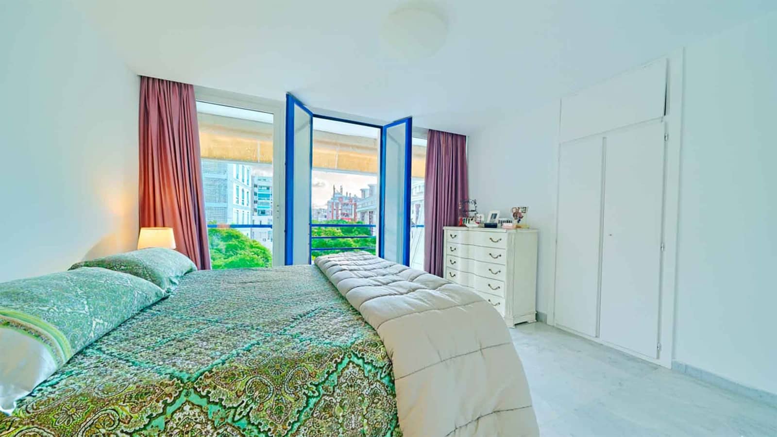 2 sovrum Lägenhet till salu i Marbella med pool - 850 000 € (Ref: 8576692)