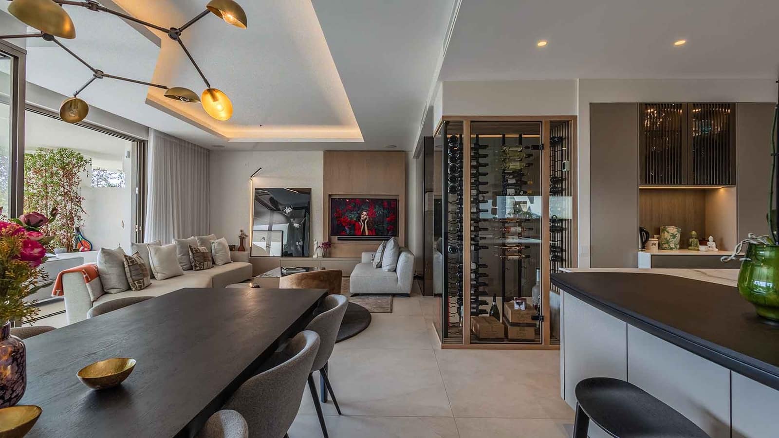 4 soverom Kjedet enebolig til salgs i Nueva Andalucia med svømmebasseng - € 4 750 000 (Ref: 8582557)