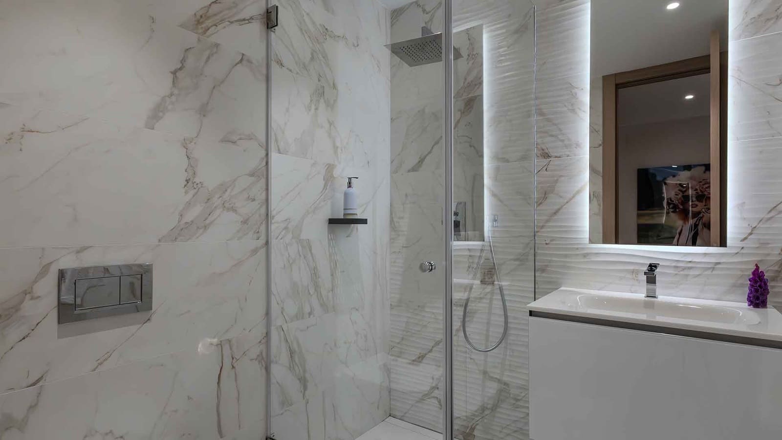 4 soverom Kjedet enebolig til salgs i Nueva Andalucia med svømmebasseng - € 4 750 000 (Ref: 8582557)