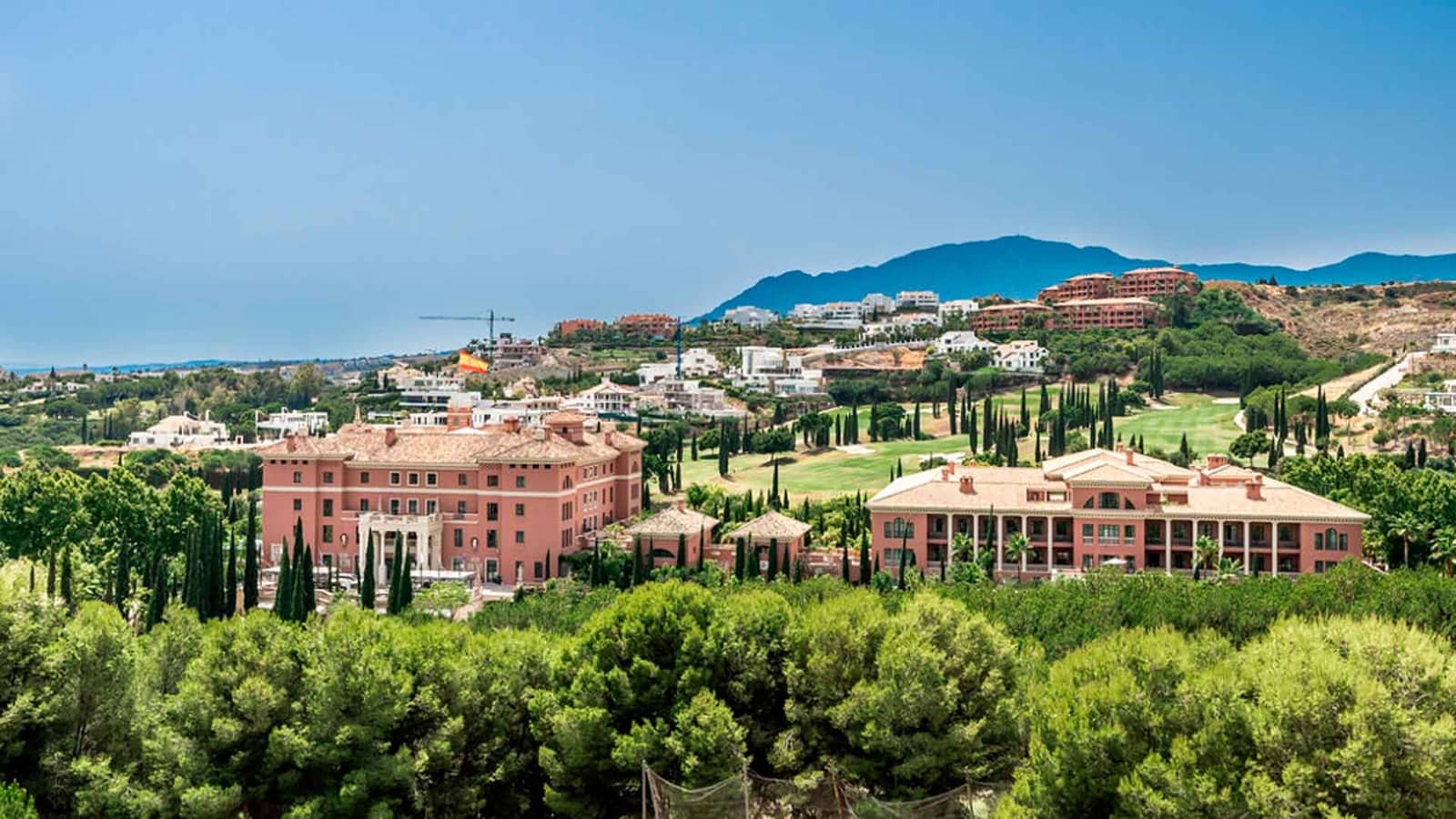 4 bedroom Villa for sale in Los Flamingos with pool - € 2,630,000 (Ref: 8608277)