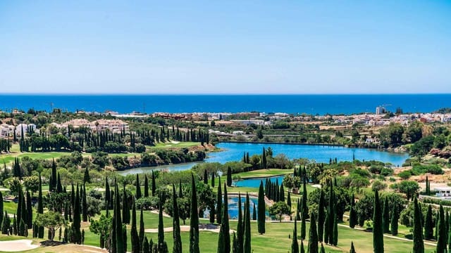 4 bedroom Villa for sale in Los Flamingos, Benahavís with pool - € 2,630,000 (Ref: 8608277)