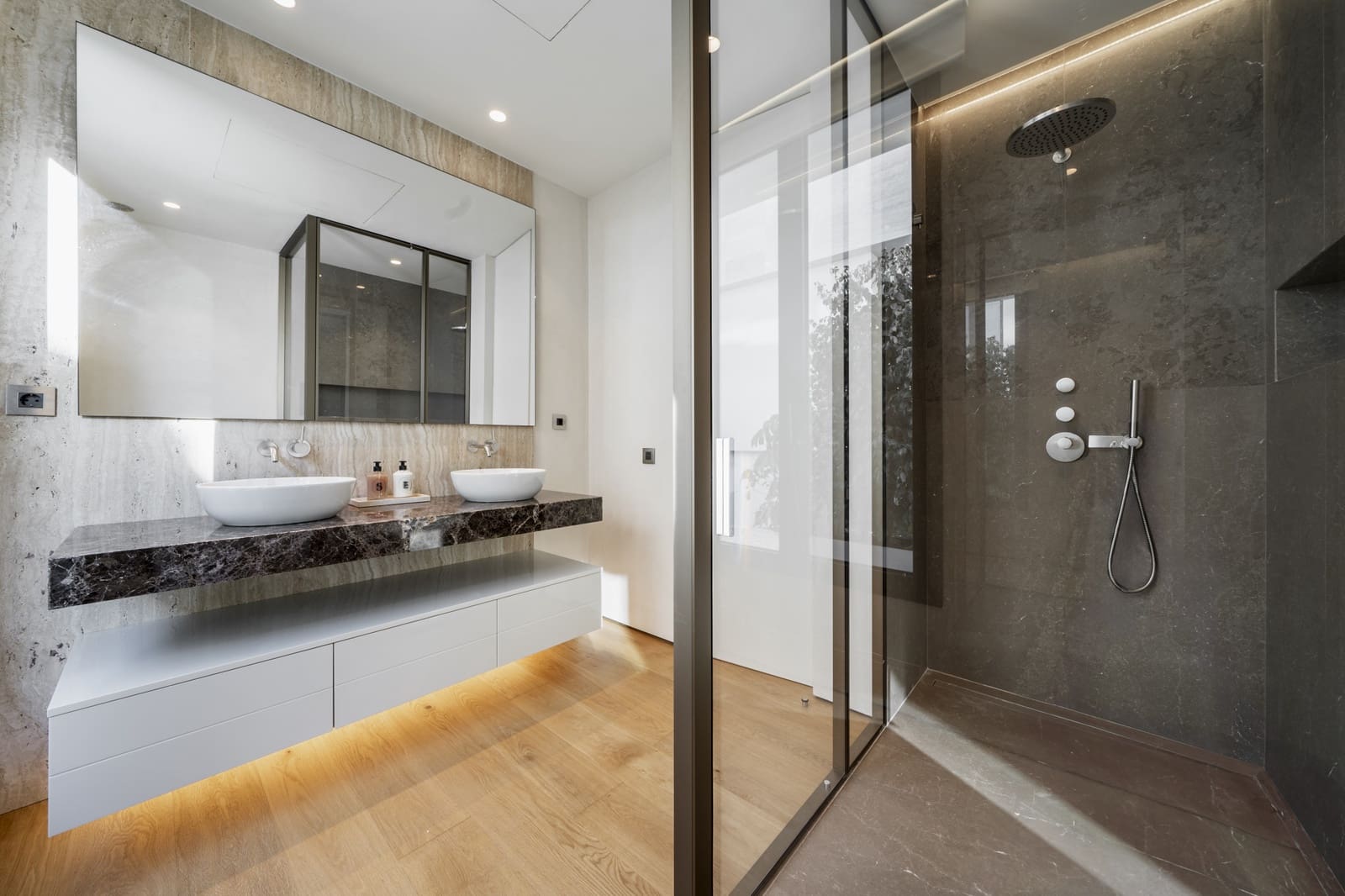 5 sypialnia Apartament na sprzedaż w Golden Mile z basenem - 6 395 000 € (Ref: 8620042)