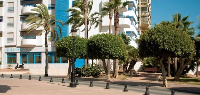 5 bedroom Office for sale in Playa Bajadilla - Puertos, Marbella - € 1,490,000 (Ref: 8625092)